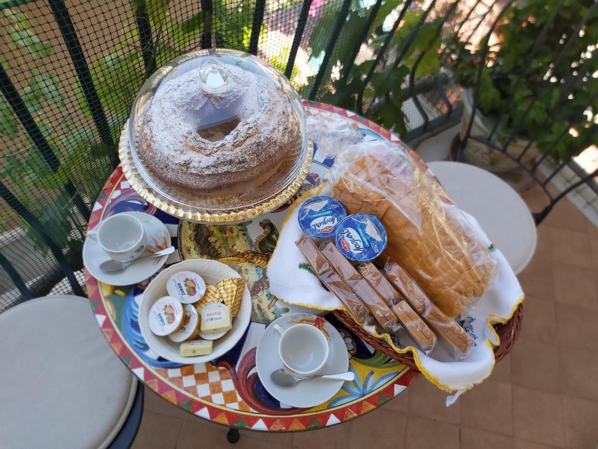 Bed and Breakfast La Guardiola Di Angela E Nino Taormina Exterior foto