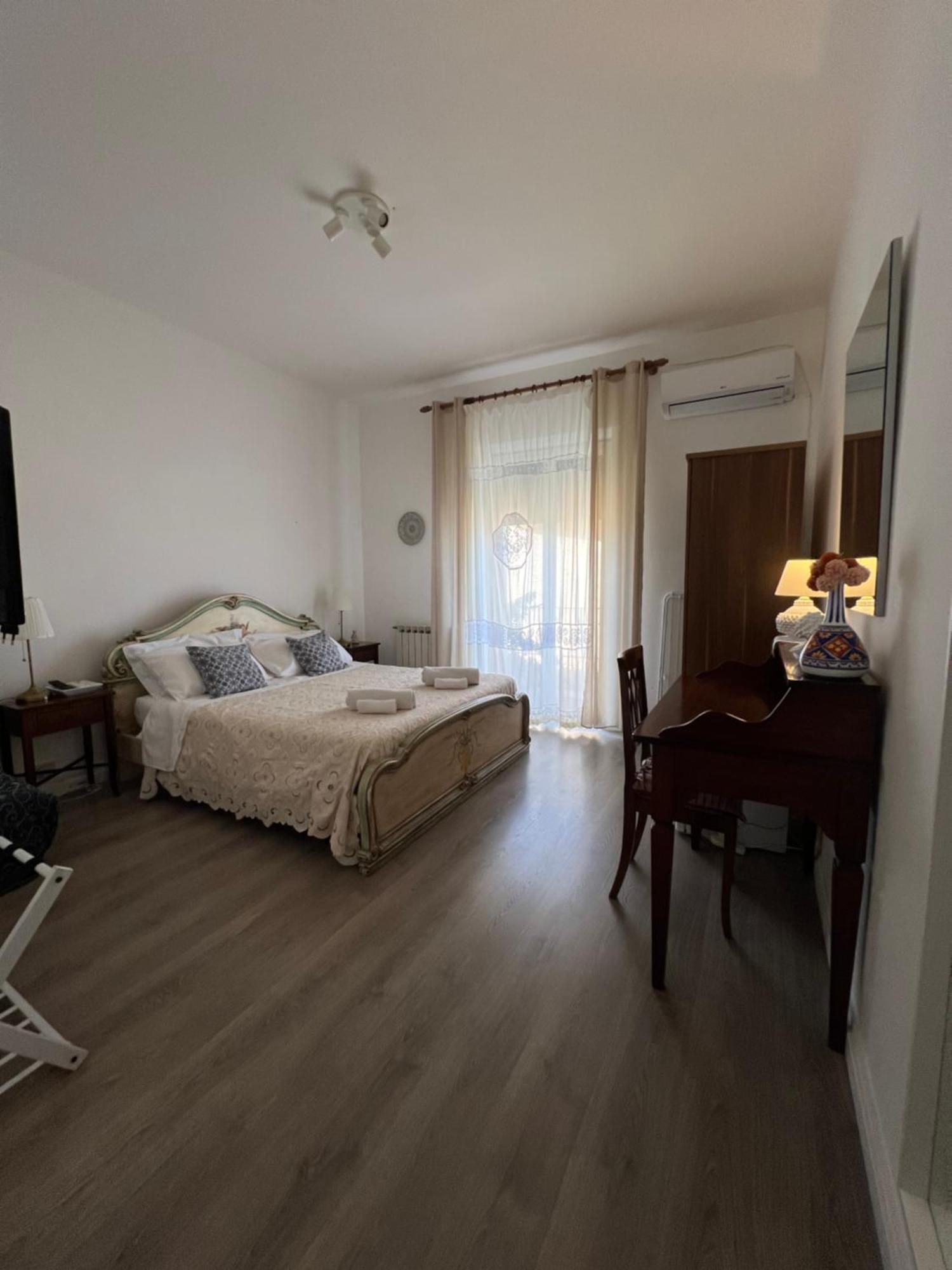 Bed and Breakfast La Guardiola Di Angela E Nino Taormina Exterior foto